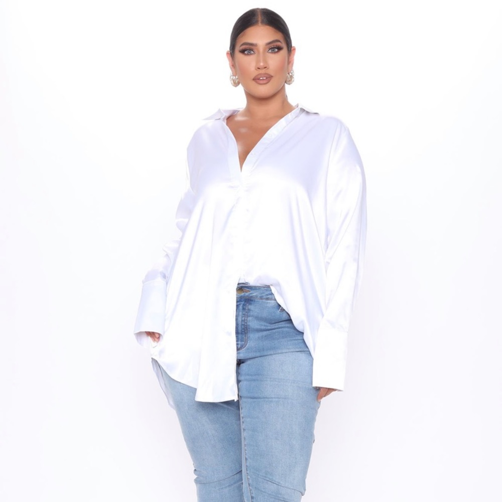 Like New- Worn Once Fashion Nova White Satin shirt